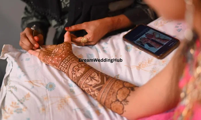 Namsha Mehendi artist